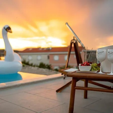 公寓 Luxury With Pool 科里米诺